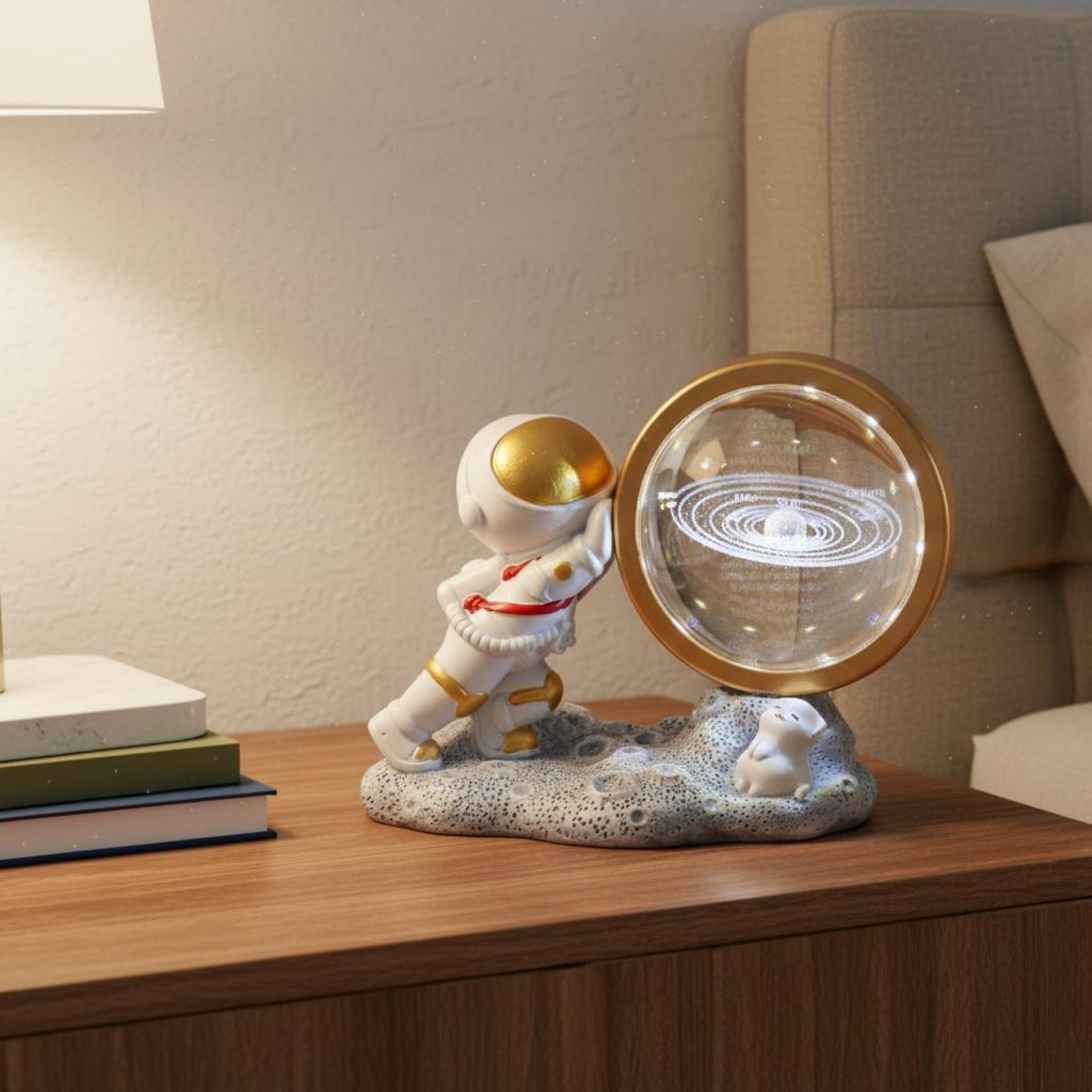 Astronaut Crystal Ball Lamp Bi - огляд і ціна Crystal Ball Decor