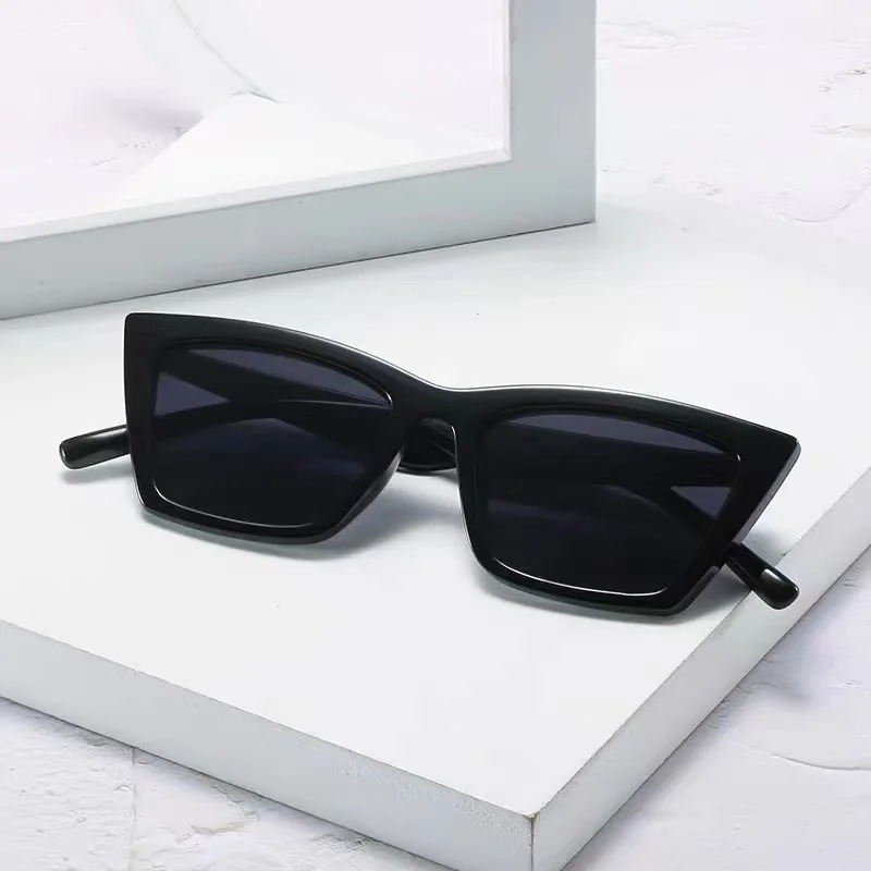 Luxury Cat Eye Black Sunglasse - огляд і ціна Luxury Zone