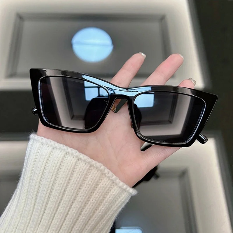 Luxury Cat Eye Black Sunglasse - огляд і ціна Luxury Zone