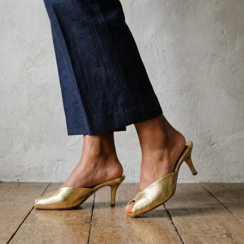 Women's Pumps Designer Gold Wo - огляд і ціна Luxury Lifestyle