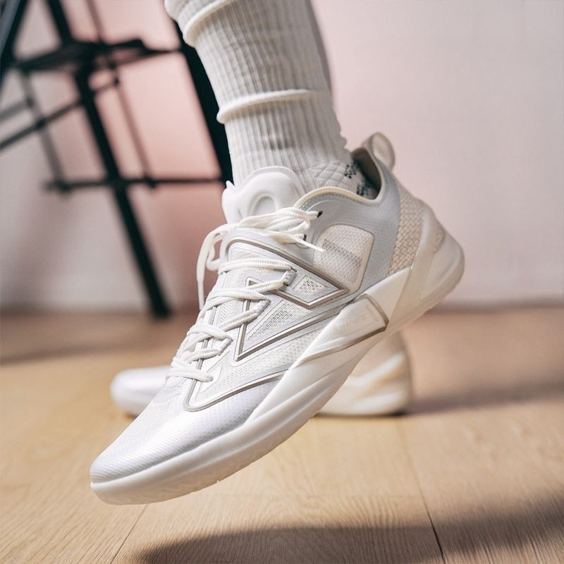 New Luxury Men Basketball Shoe - огляд і ціна Luxury Lifestyle Goods